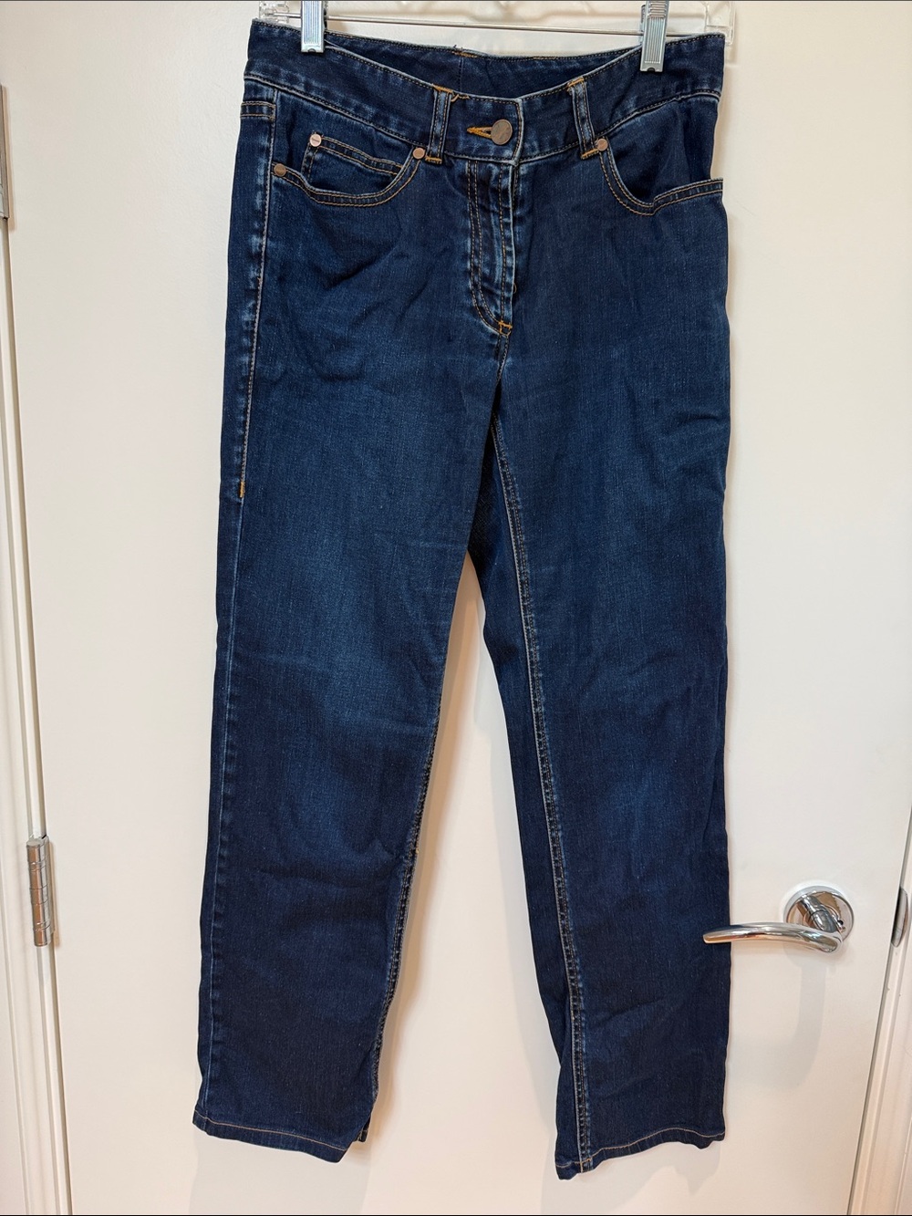 Facconable straight leg jeans